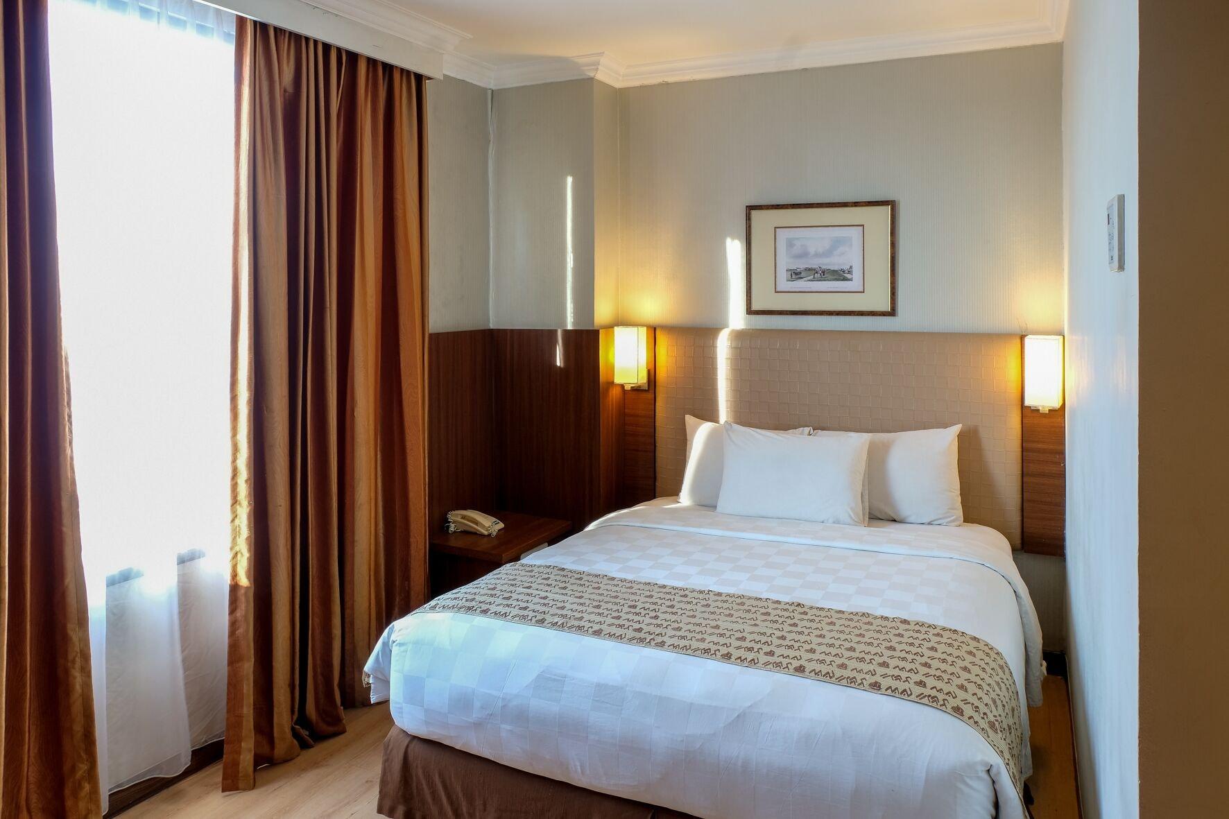 Almadera Hotel Makassar Kültér fotó