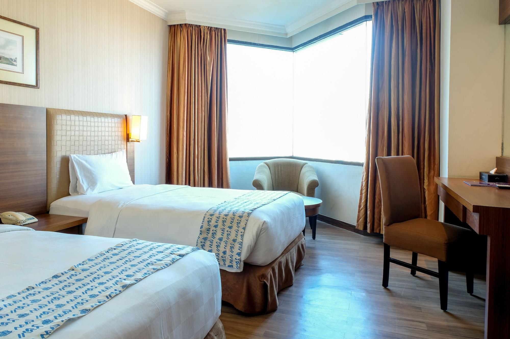 Almadera Hotel Makassar Kültér fotó