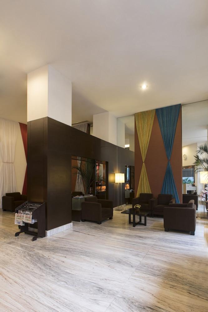 Almadera Hotel Makassar Kültér fotó
