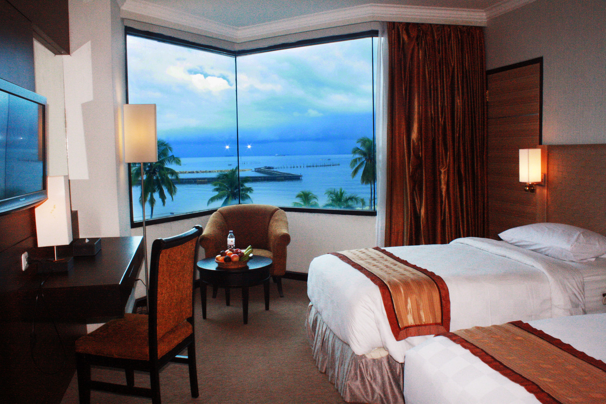 Almadera Hotel Makassar Kültér fotó